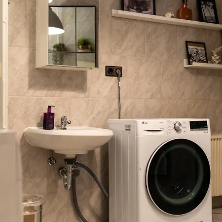 Easy By Interior - Bahnhof, Zentral, Modern, Parkplatz Extra Apartamento Kassel