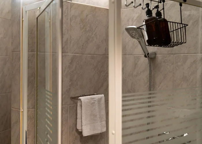 Easy By Interior - Bhf Naehe, Zentral, Modern, Parkplatz Extra Apartment Kassel